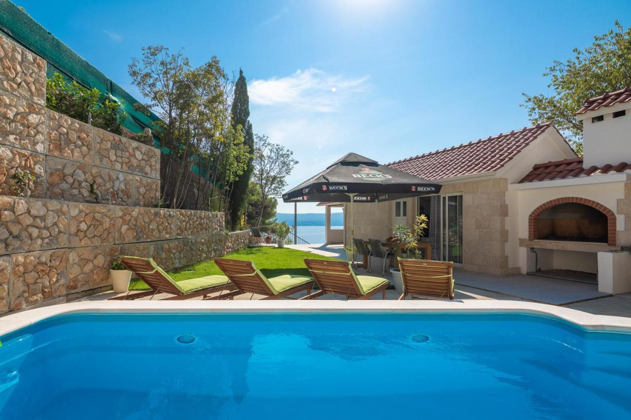 Villa Leoma With Heated Pool Marusici  Eksteriør billede